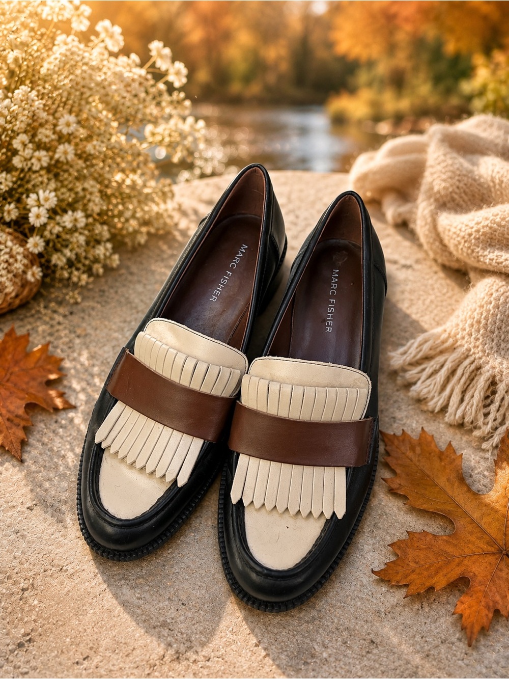 Marc Fisher Black, Cream & Brown Leather Kiltie Loafers sz 8 EUC